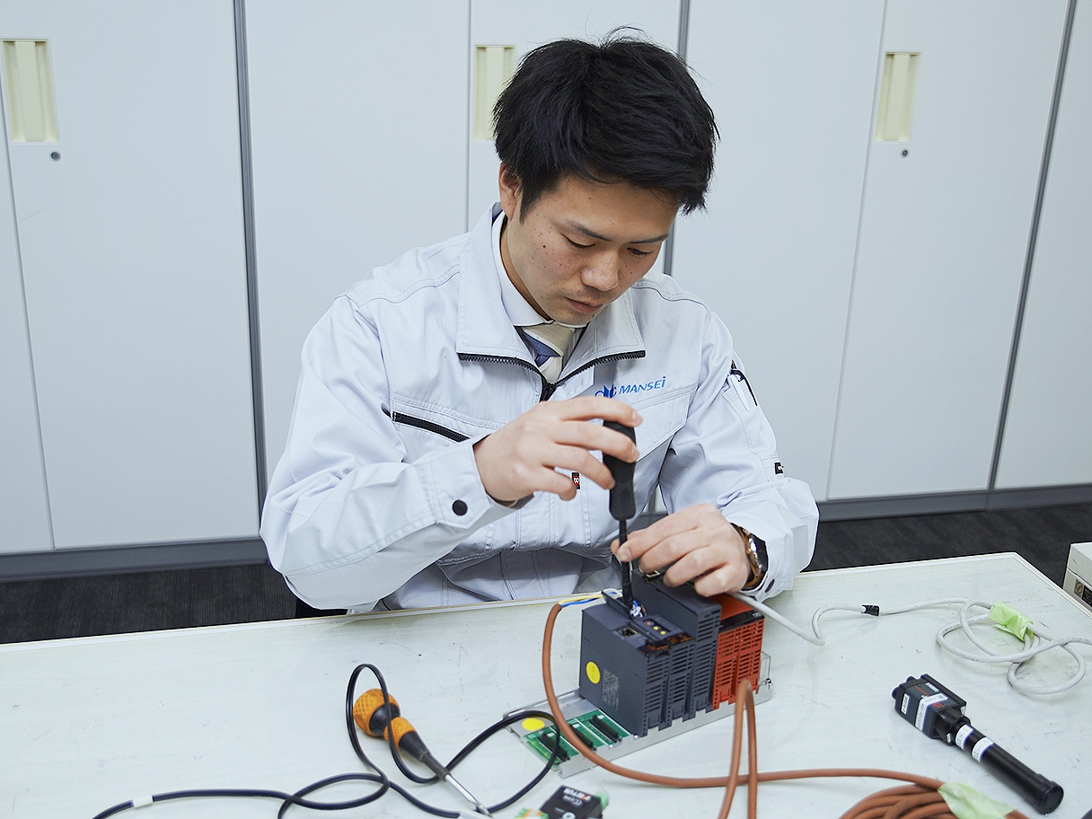 萬世電機株式会社 本社の正社員 電気工事施工管理技士の求人情報イメージ3